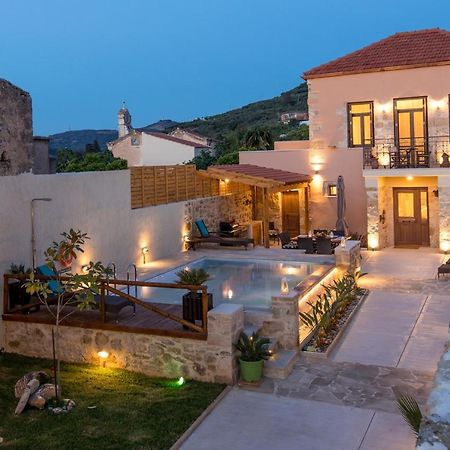 Villa Theta Dhrapaniás 외부 사진