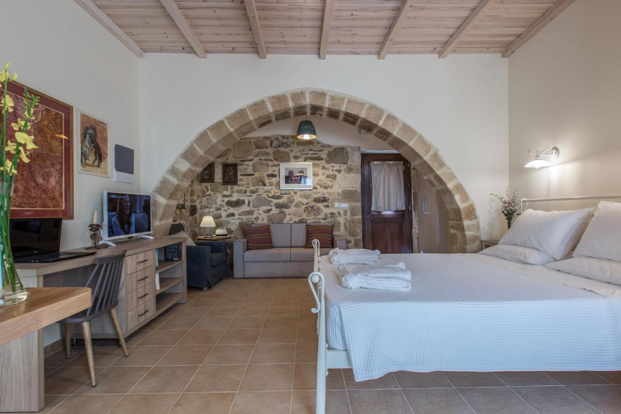 Villa Theta Dhrapaniás 외부 사진