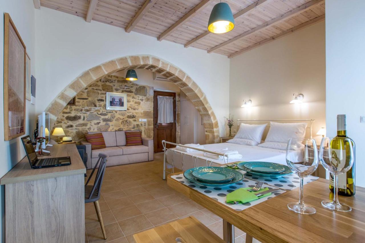 Villa Theta Dhrapaniás 외부 사진